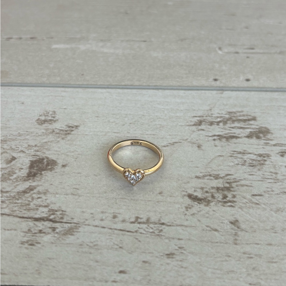 James Avery